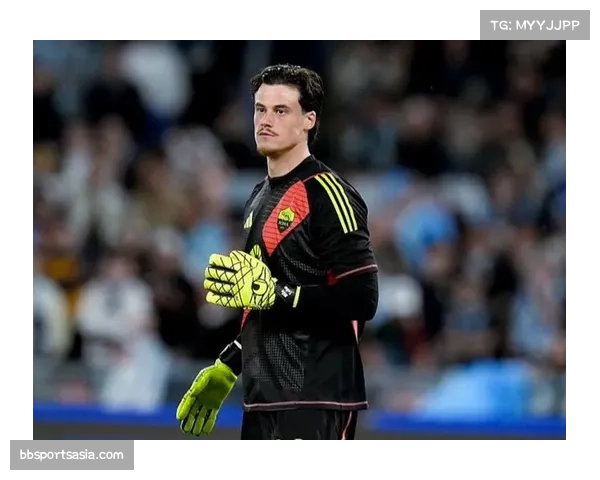 罗马门将斯维拉尔发挥稳健 后防线三中卫体系防空拦截兼备